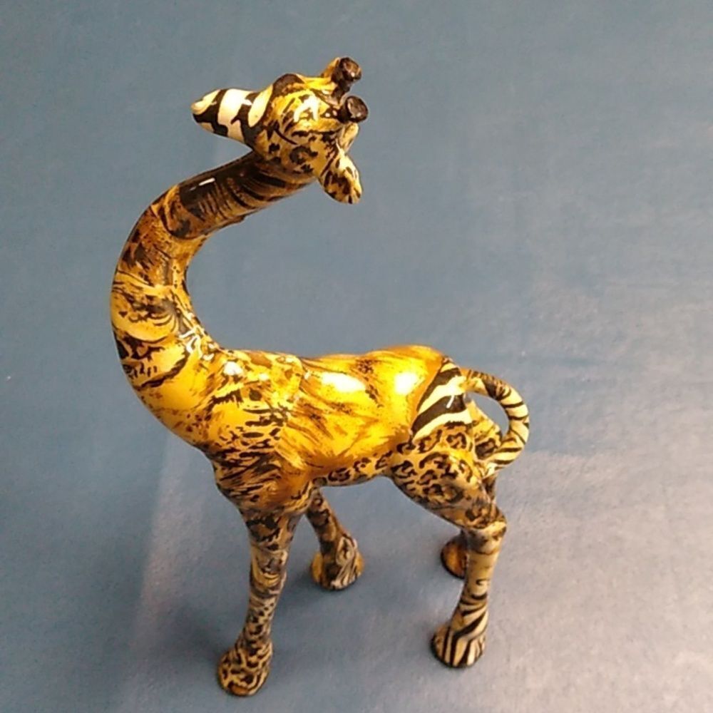 Vintage LaVie Jungle Safari Hand painted Hidden Safari Animals Giraffe